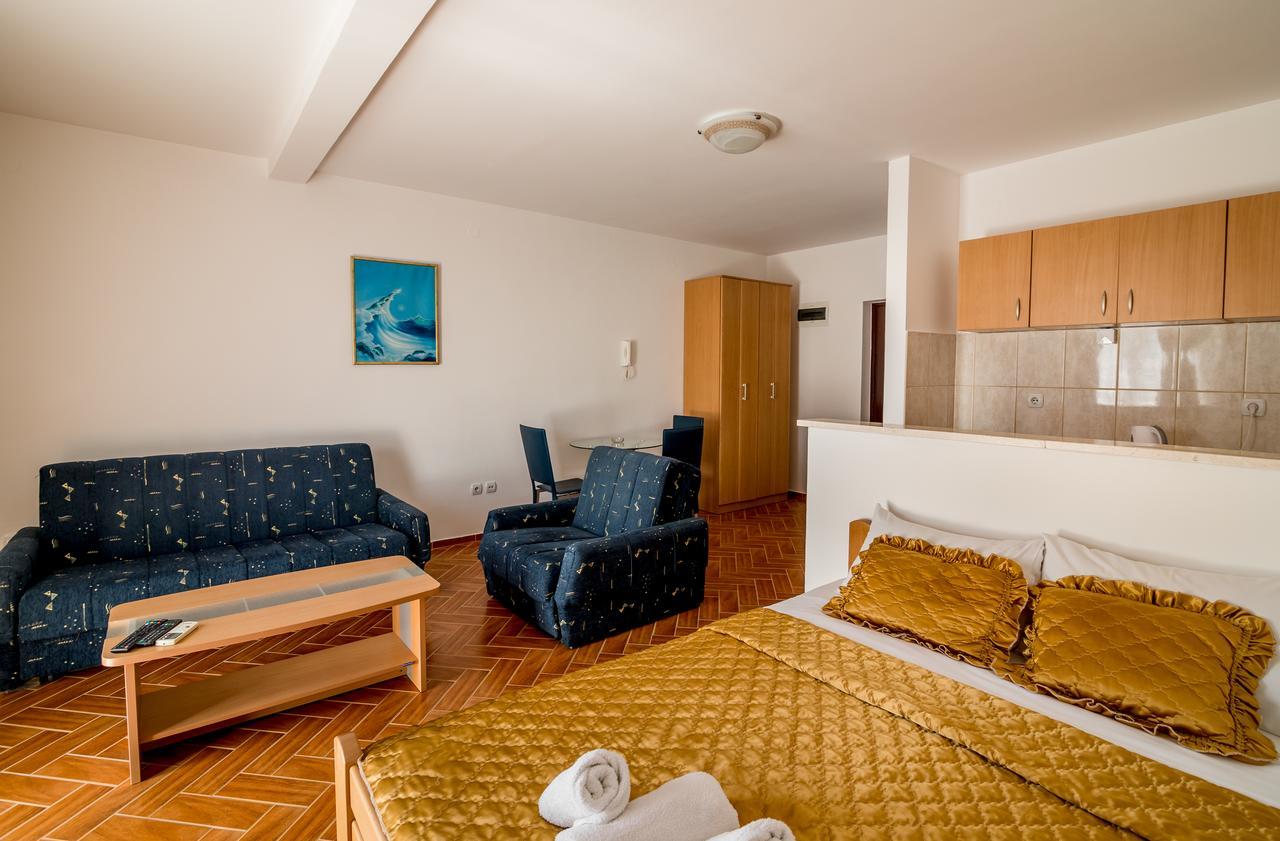 Bianca Apartments Херцег-Новий Екстер'єр фото