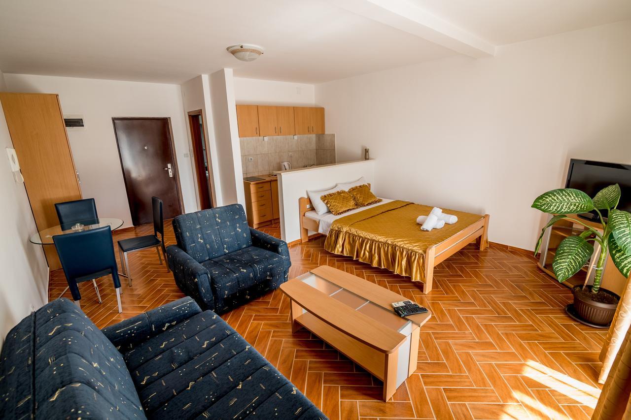 Bianca Apartments Херцег-Новий Екстер'єр фото